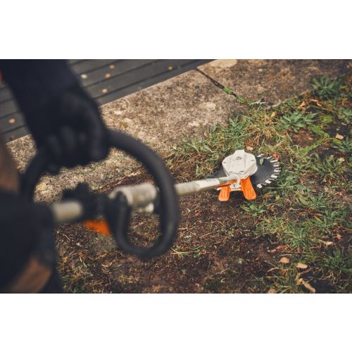 Moteur CombiSystème 36 V KMA 200 R avec outil FSS-KM (sans batterie ni chargeur) STIHL FA03-200-0010 photo du produit Secondaire 4 L