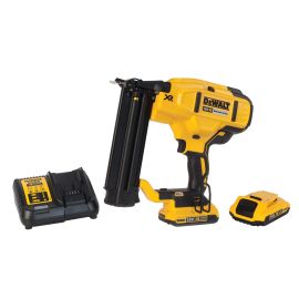 Cloueur de finition 18V XR Dewalt DCN680D2-QW 18 Ga Brushless + 2 batteries 2 Ah + chargeur + coffret pas cher Principale M