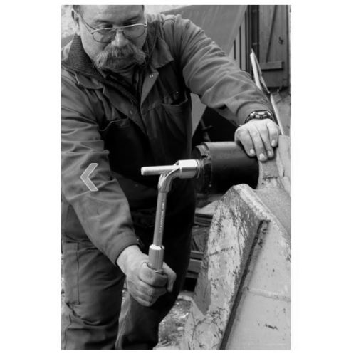 Clé à pipe débouchée forgée 6x6 pans 21mm L.221mm - FACOM - 75.21 pas cher Secondaire 2 L