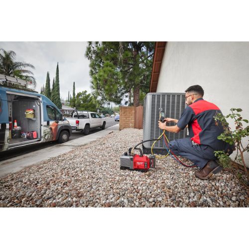 Pompe à vide M18 FUEL 18 V FVP5-801 5CFM + 1 batterie 8 Ah + chargeur MILWAUKEE 4933492854 photo du produit Secondaire 9 L
