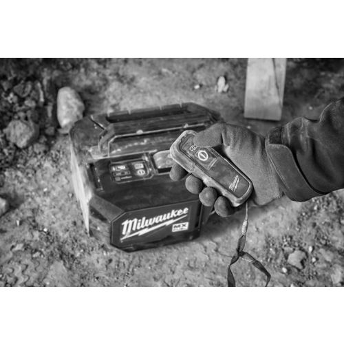 Aiguille vibrante compacte MXF CVBCKIT-602 + 2 batteries 6Ah + chargeur - MILWAUKEE TOOL - 4933479610 pas cher Secondaire 2 L