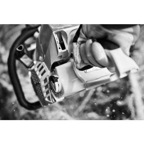 Tronçonneuse thermique 62,6cm3 MS 400 C-M avec LIGHT06 3/8''45 cm + 36 RS - STIHL - MB01-200-0000 pas cher Secondaire 6 L