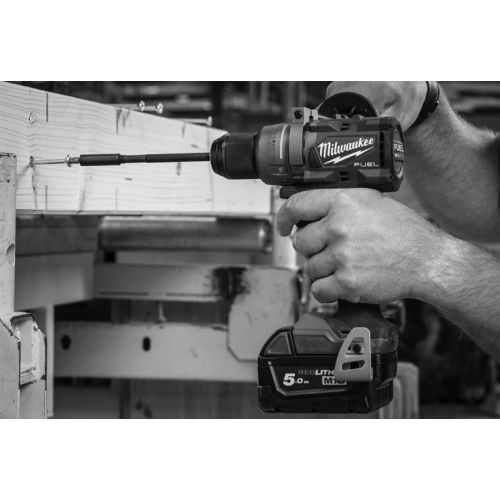 Perceuse-visseuse M18 FUEL 18V FDD3-502X + 2 batteries 5Ah + chargeur + HD BOX - MILWAUKEE TOOL - 4933479863 pas cher Secondaire 8 L