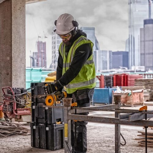Meuleuse 54V/18V XR FlexVolt 125 mm + 2 batteries 2/6Ah + chargeur en coffret TSTAK II DEWALT DCG418T2-QW photo du produit Secondaire 4 L
