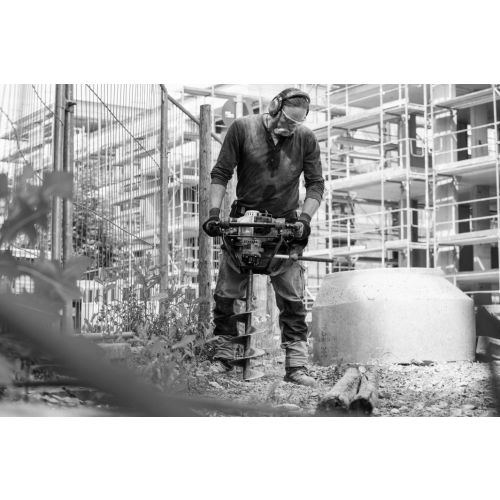 Tarière thermique 36,3cm3 BT 131 - STIHL - 4313-011-2120 pas cher Secondaire 4 L