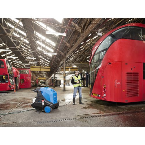 Nettoyeur haute pression eau chaude 7,2 kW MH 4M-200/960 FA EU NILFISK 107146920 photo du produit Secondaire 4 L