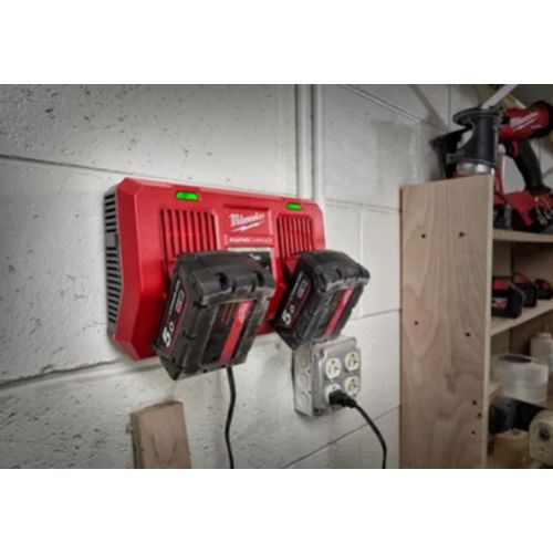 Chargeur double rapide 18V M18DFC - MILWAUKEE TOOL - 4932472073 pas cher Secondaire 2 L