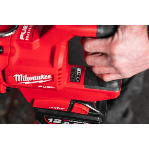 Boulonneuse à chocs 1'' 18 V FUEL M18 ONEFHIWF1DS-121C + batterie 12 Ah + chargeur + coffret MILWAUKEE 4933472072 photo du produit Secondaire 6 L
