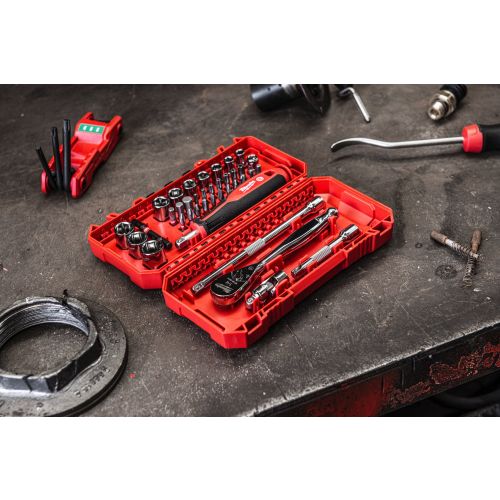 Coffret de 38 pièces de clés et douilles à cliquet 1/4'' avec embouts MILWAUKEE 4932498381 photo du produit Secondaire 2 L
