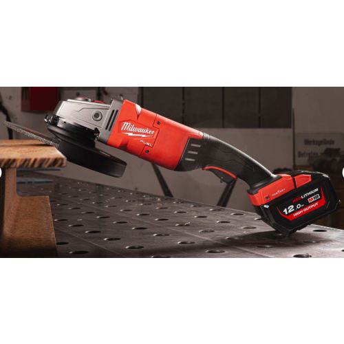 Meuleuse d'angle 18 V FUEL M18 ONEFLAG230XPDB-122C + 2 batteries 12 Ah + chargeur + coffret de transport MILWAUKEE 4933478783 photo du produit Secondaire 2 L