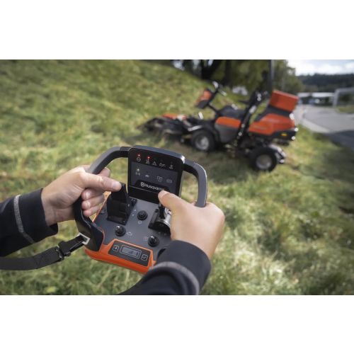 Tondeuse autoportée 726 cm³ P 524XR EFI à coupe frontale HUSQVARNA 970601701 photo du produit Secondaire 6 L
