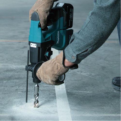 Pack de 4 outils Makita 18 V (DDF482/DTD152/DHR243/DCG506) + 3 batterie 5 Ah + MAKPAC photo du produit Secondaire 12 L