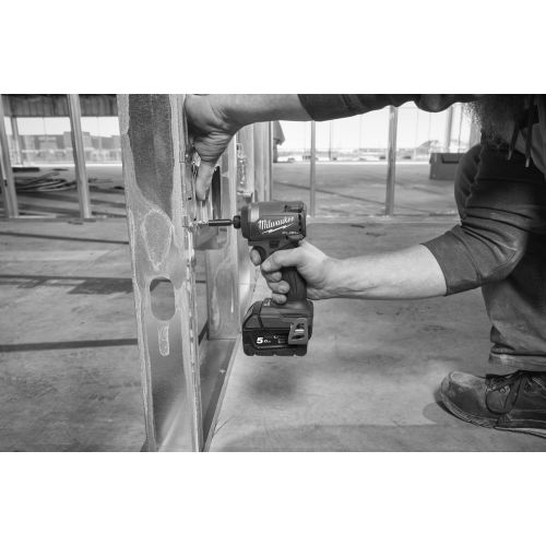Visseuse &agrave; chocs HEX 1/4'' 18V FUEL M18 FID3-502X + 2 batteries 5Ah + chargeur + HD BOX - MILWAUKEE TOOL - 4933479865 pas cher Secondaire 9 L