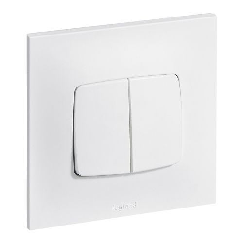 Double interrupteur ou va-et-vient NEPTUNE 10 A LEGRAND 0 913 21 photo du produit