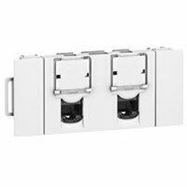 Double prise RJ45 MOSAIC Legrand catégorie6 FTP spéciale goulotte à clippage direct 3 modules blanc - 076546 pas cher Principale M