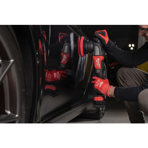 Polisseuse orbitale 18 V M18 FROP15-502X + 2 batteries 5 Ah + chargeur rapide + HD BOX MILWAUKEE 4933478835 photo du produit Secondaire 8 L