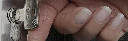 Serrures en applique