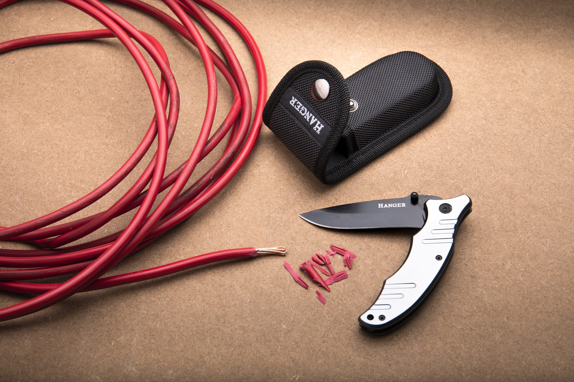 Couteau d'électricien à cran d'arrêt Shark HANGER 110110 – Image 8