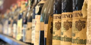 Pre-purchase know-how for a good aged wine experience