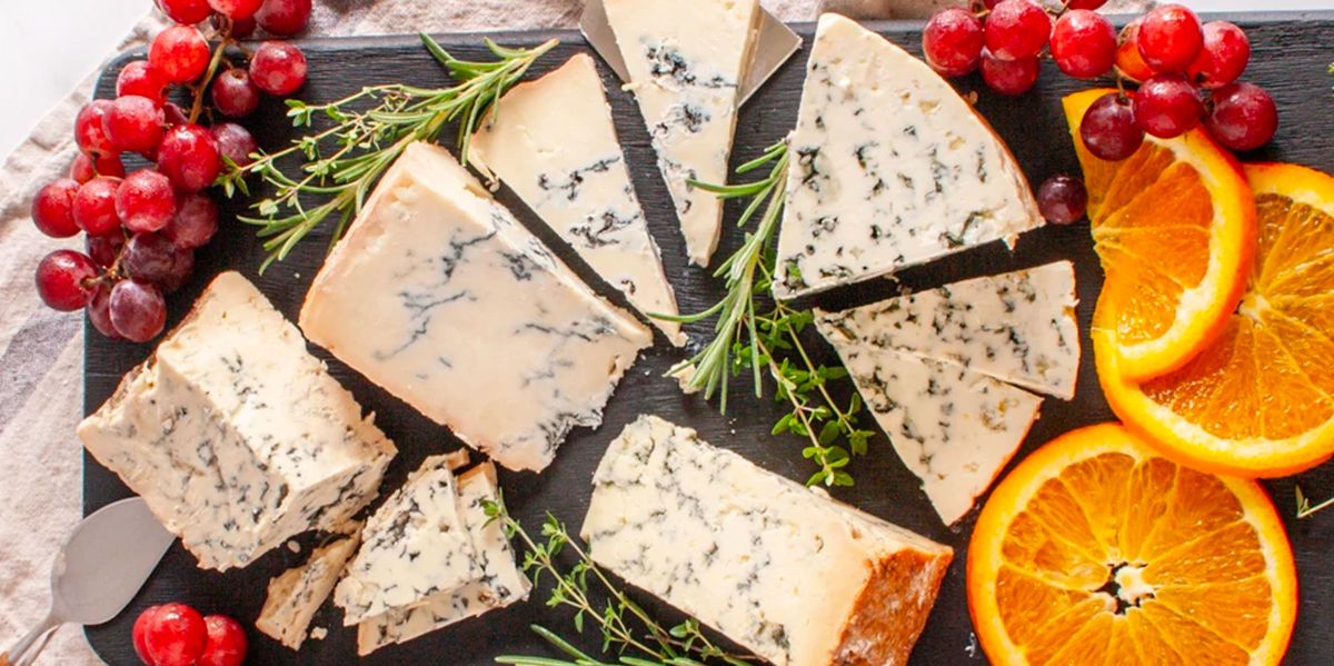 Blue Cheese & Wine Pairing Tips and What to Buy