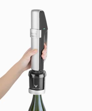 The Coravin Sparkling in use