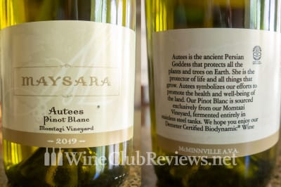 Front and Back Label of Maysara Autees