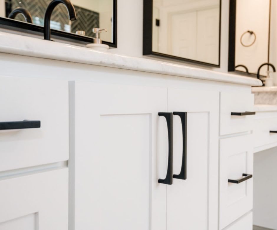 Top Hardware In Grayslake, IL Affordable Interiors