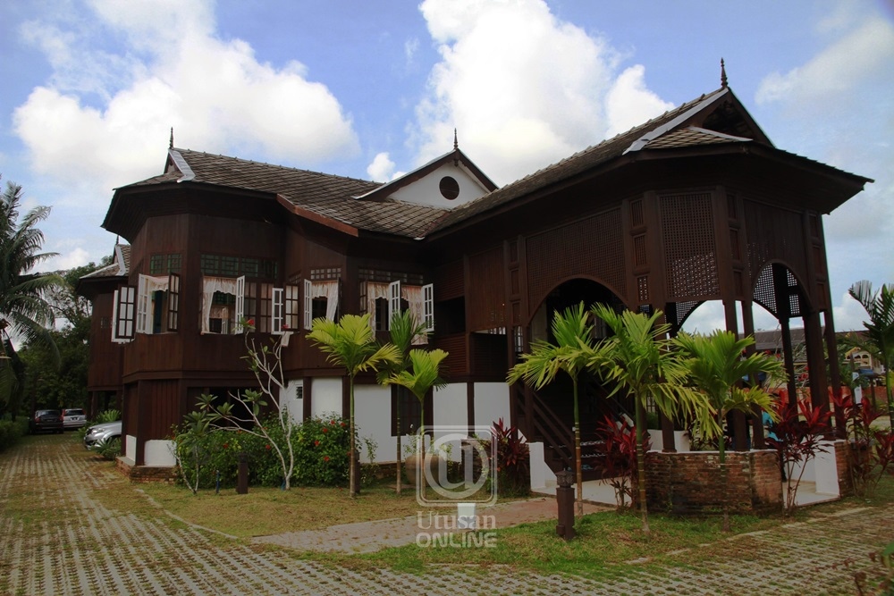 Kampung Losong