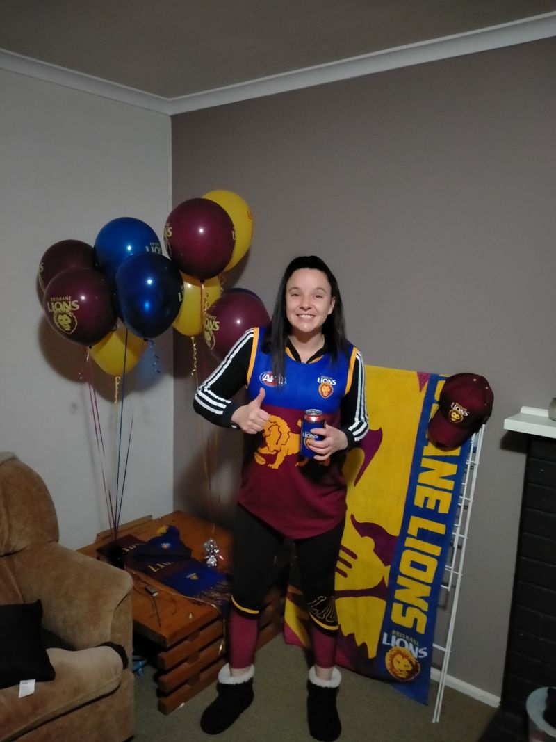 Brisbane Lions Adults Guernsey Size:M Customer Photo