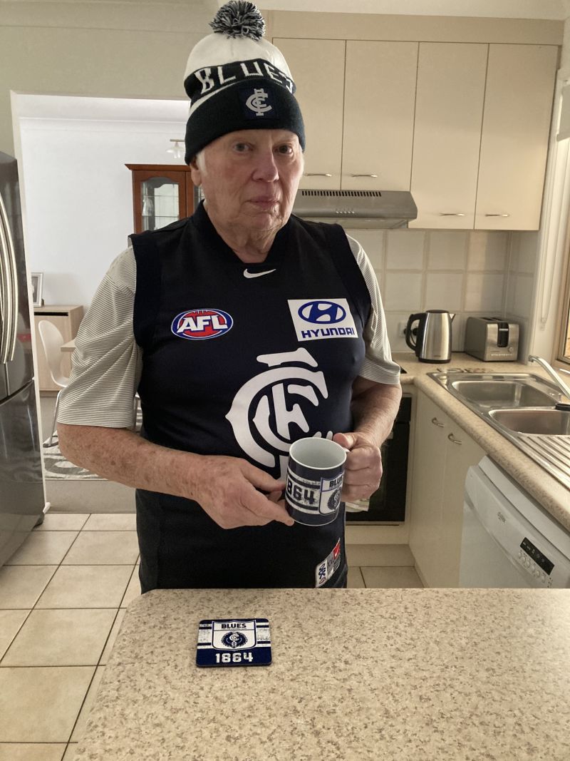 Carlton Blues Retro Mug & Coaster Gift Set Customer Photo