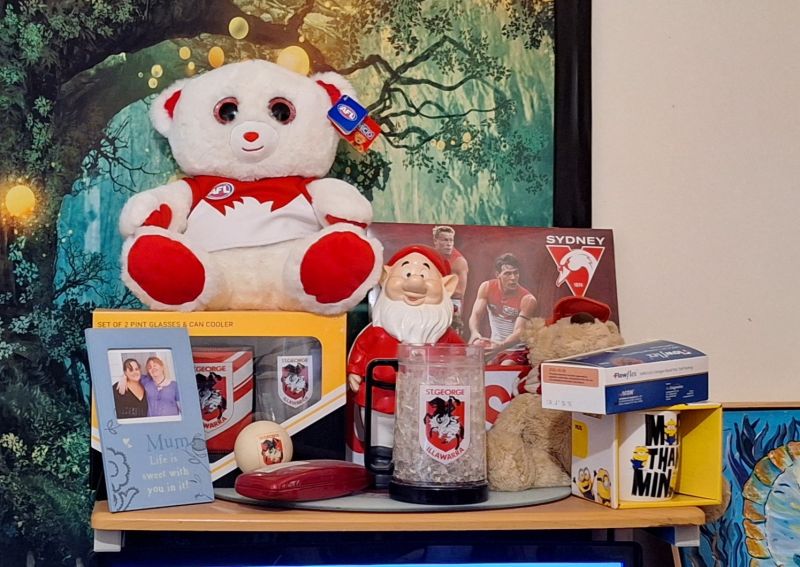 Sydney Swans Large 30cm Sparkle Bear Customer Photo