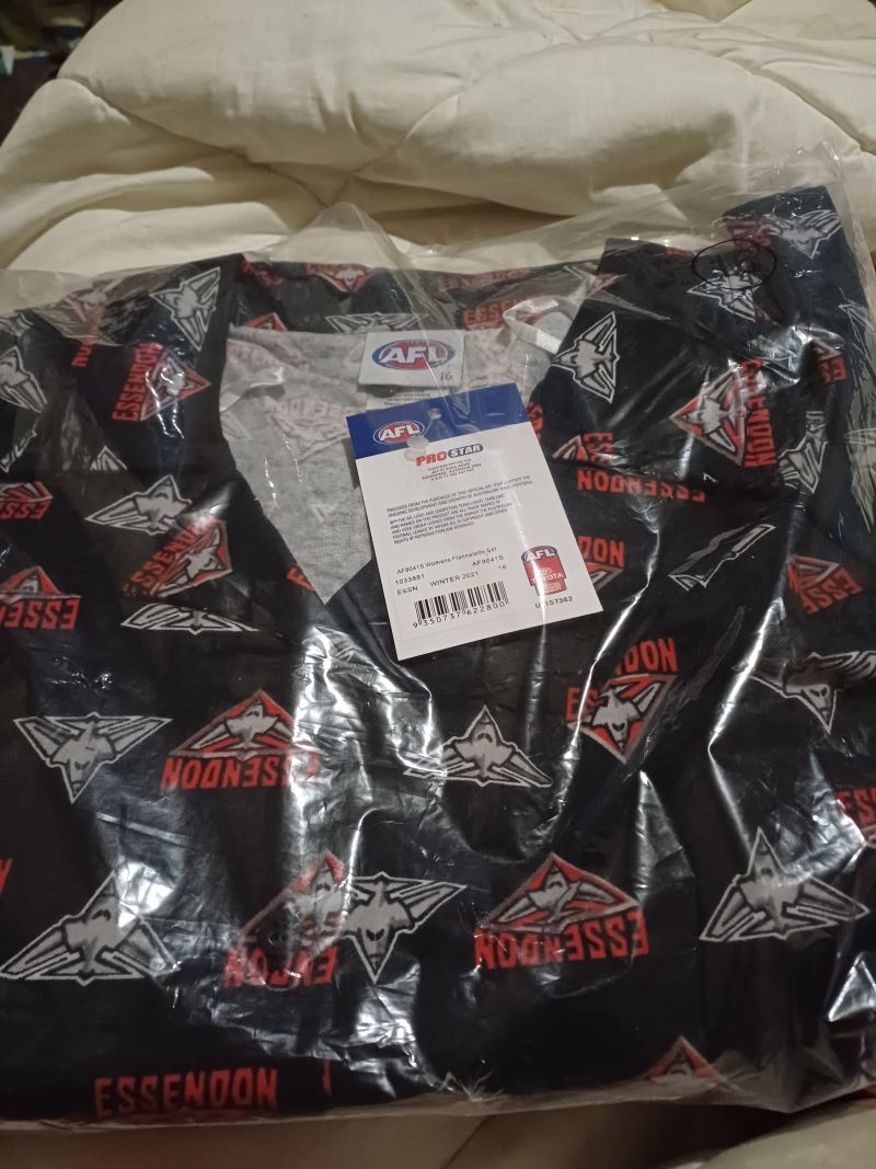 Essendon Bombers Womens Flannelette PJ Sets Size:16 Customer Photo