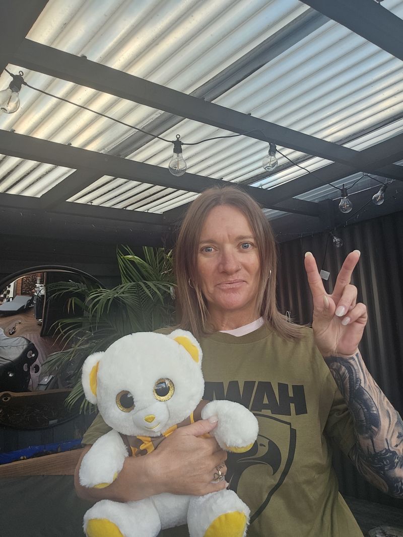 Hawthorn Hawks Olive Logo Adults Tee Size:S Customer Photo