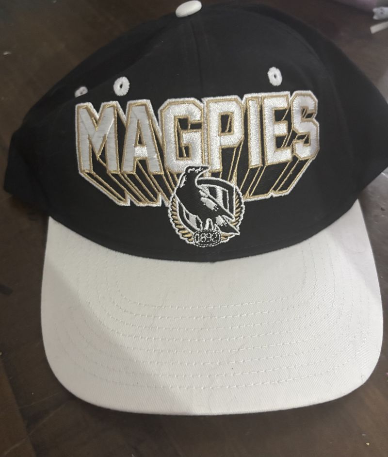 Collingwood Magpies Adults Breakout Cap Customer Photo