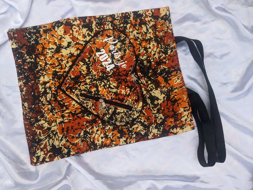 Le Tote-bag Afrisura pliant et personnalisé 