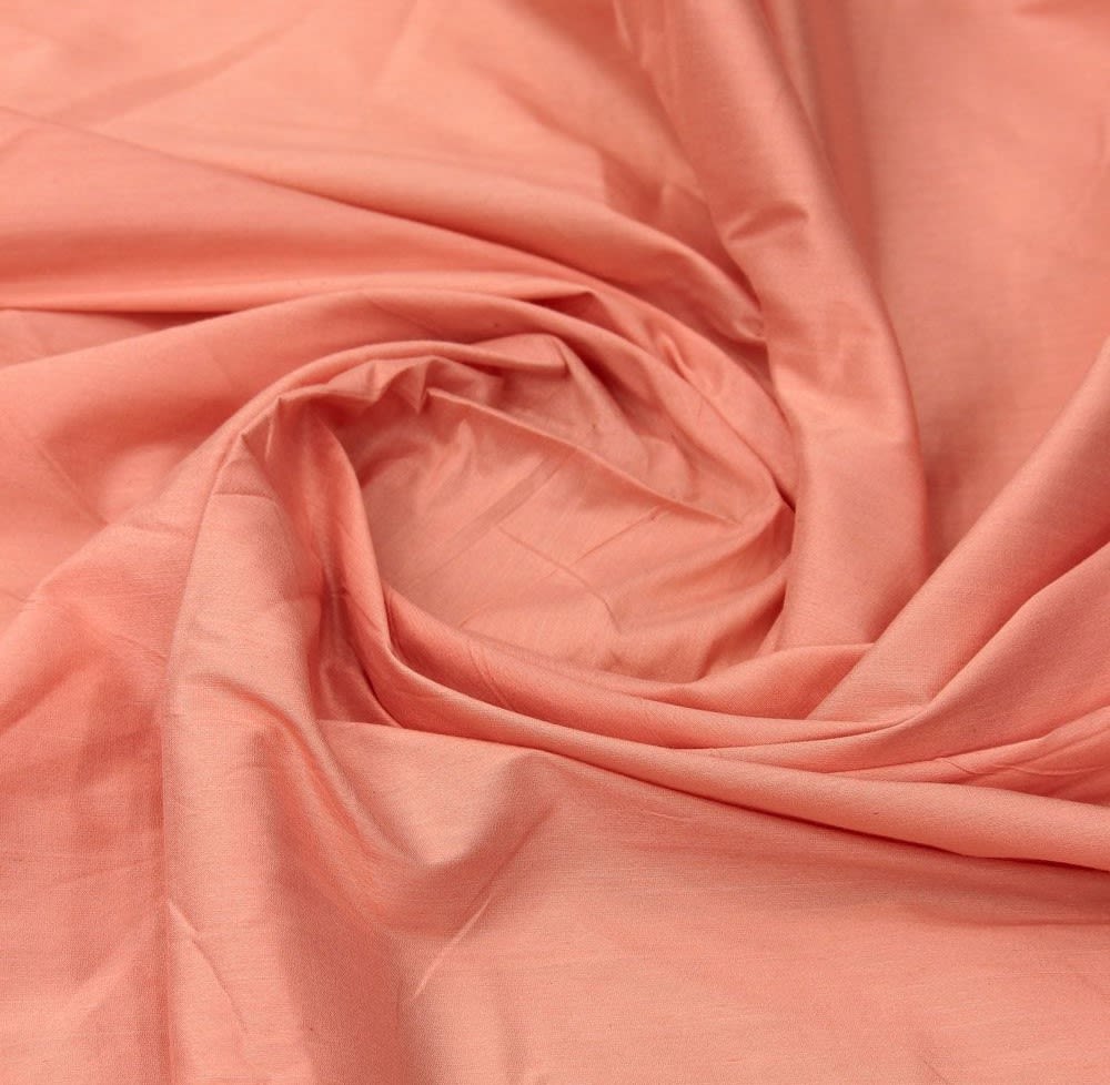 lightweight 125gsm peach plain poplin cotton with soft brushed surface for shirts