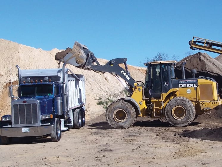 Loading topsoil