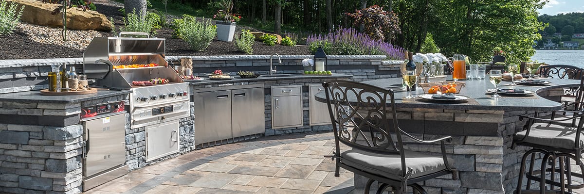 Outdoor Kitchens