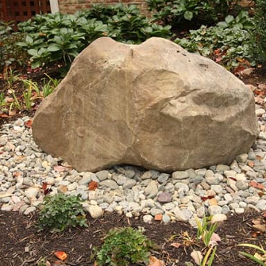Boulder with Stone Mulching