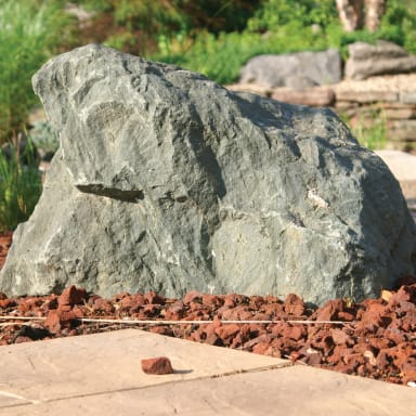 Boulders with Stone Mulching