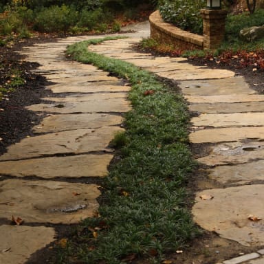 Champlain Stone South Bay Quartzite Ribbon Driveway