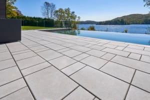 Unilock Beacon Hill Smooth Pavers