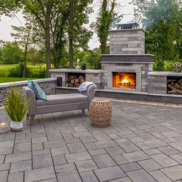 Unilock Richcliff Paver Patio
