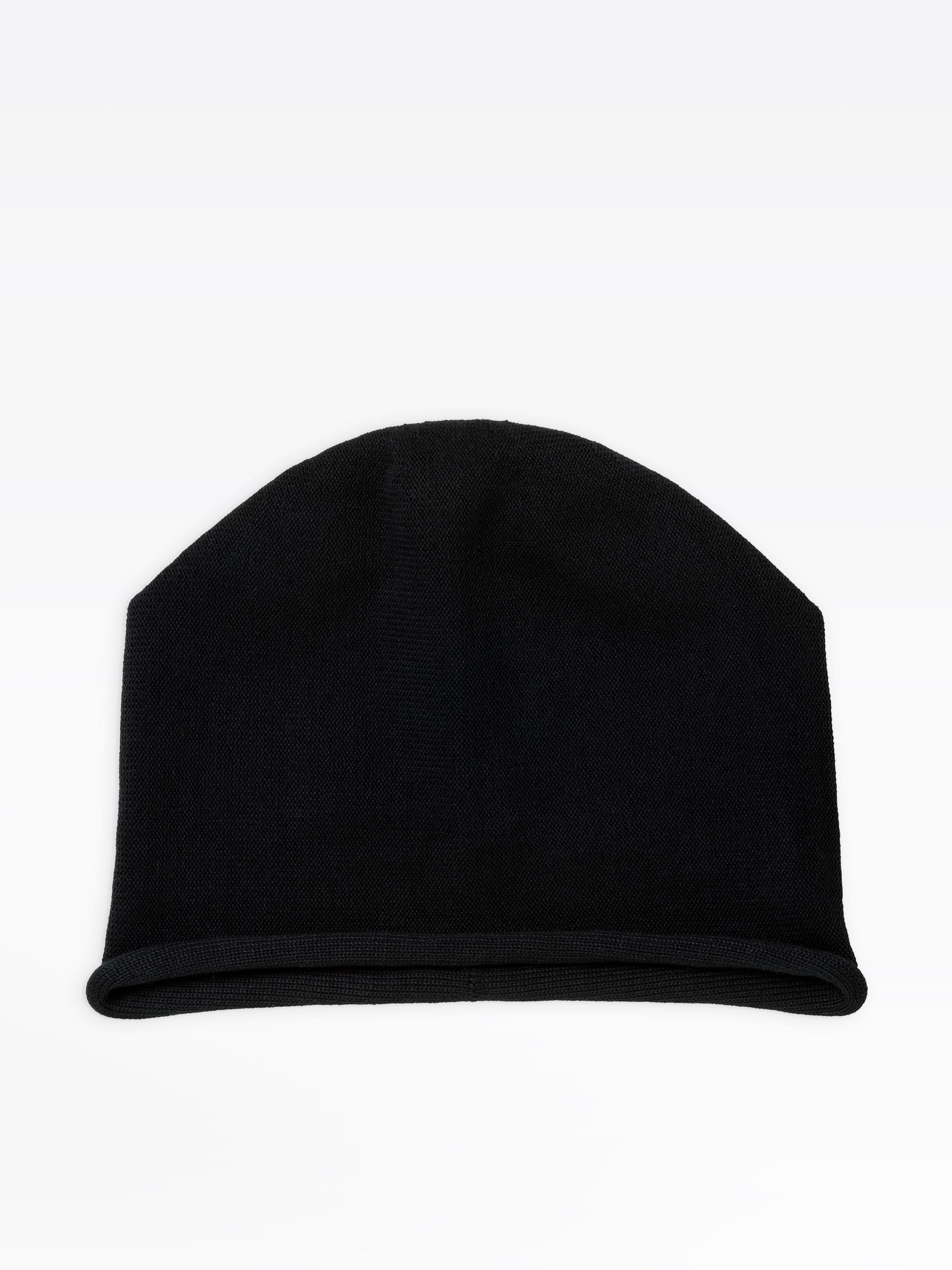 black cotton knit Roul&eacute; beanie