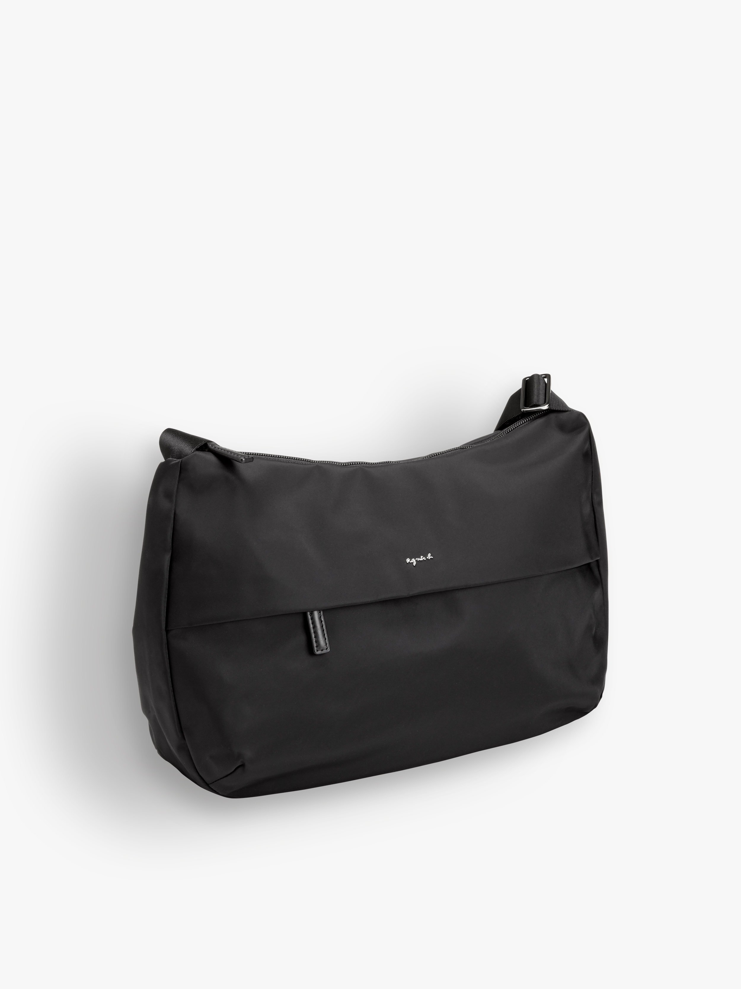 black zippered shoulder bag