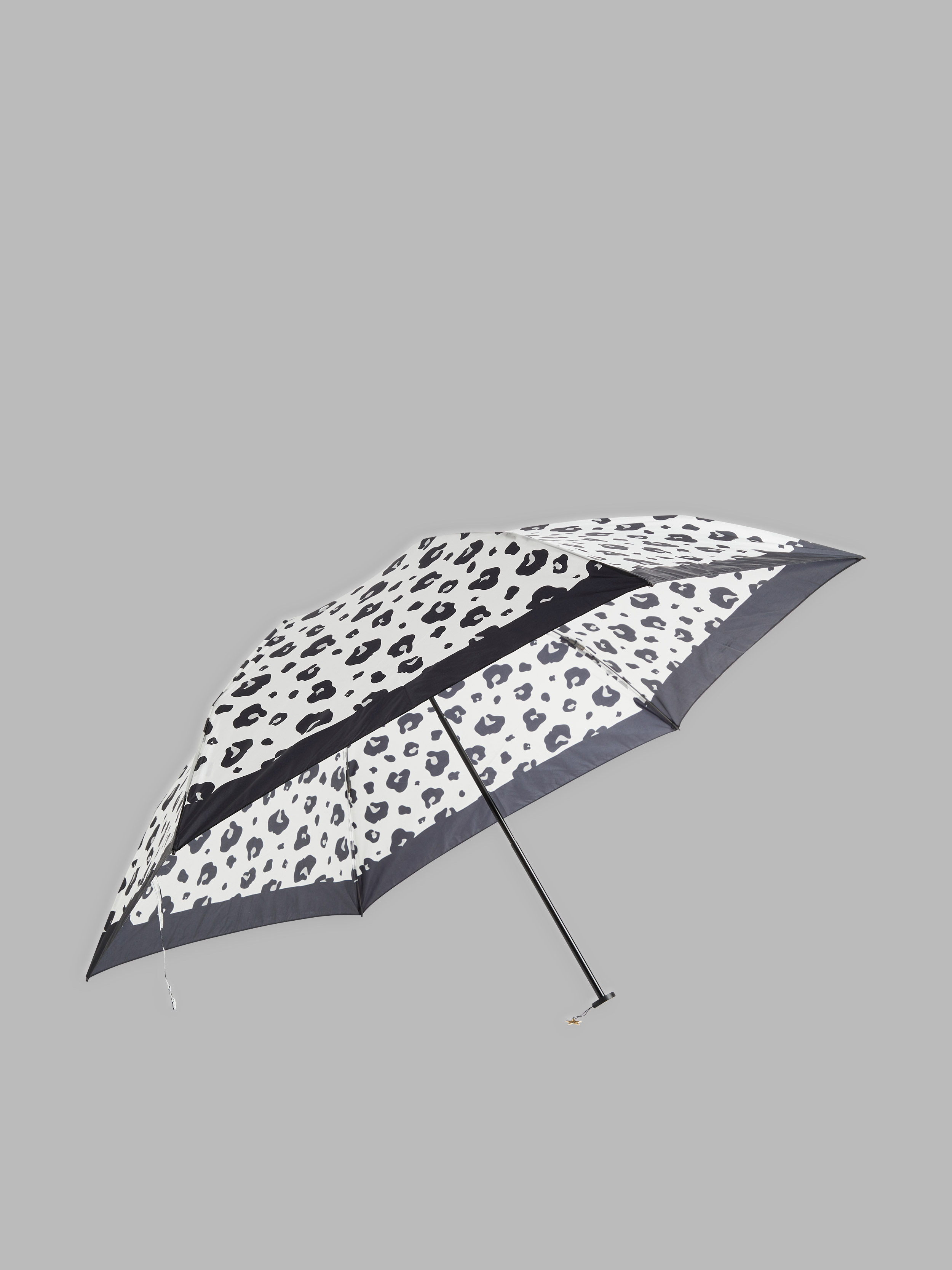 parapluie mini imprim&eacute; animalier blanc