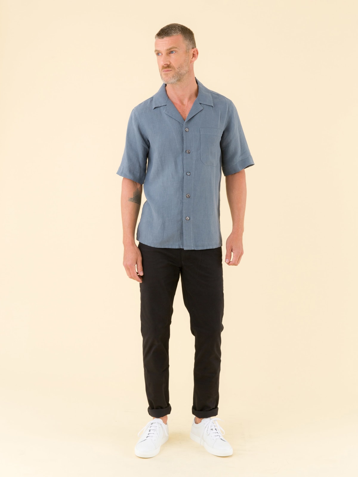 grey linen Magnum shirt