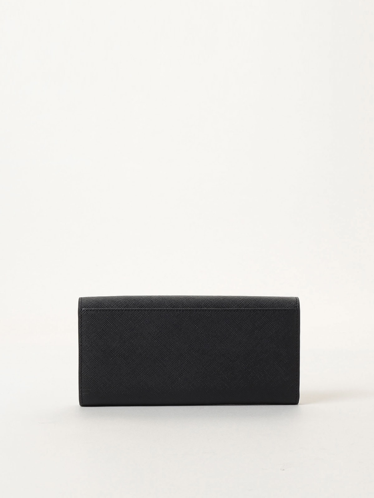 black classic leather wallet