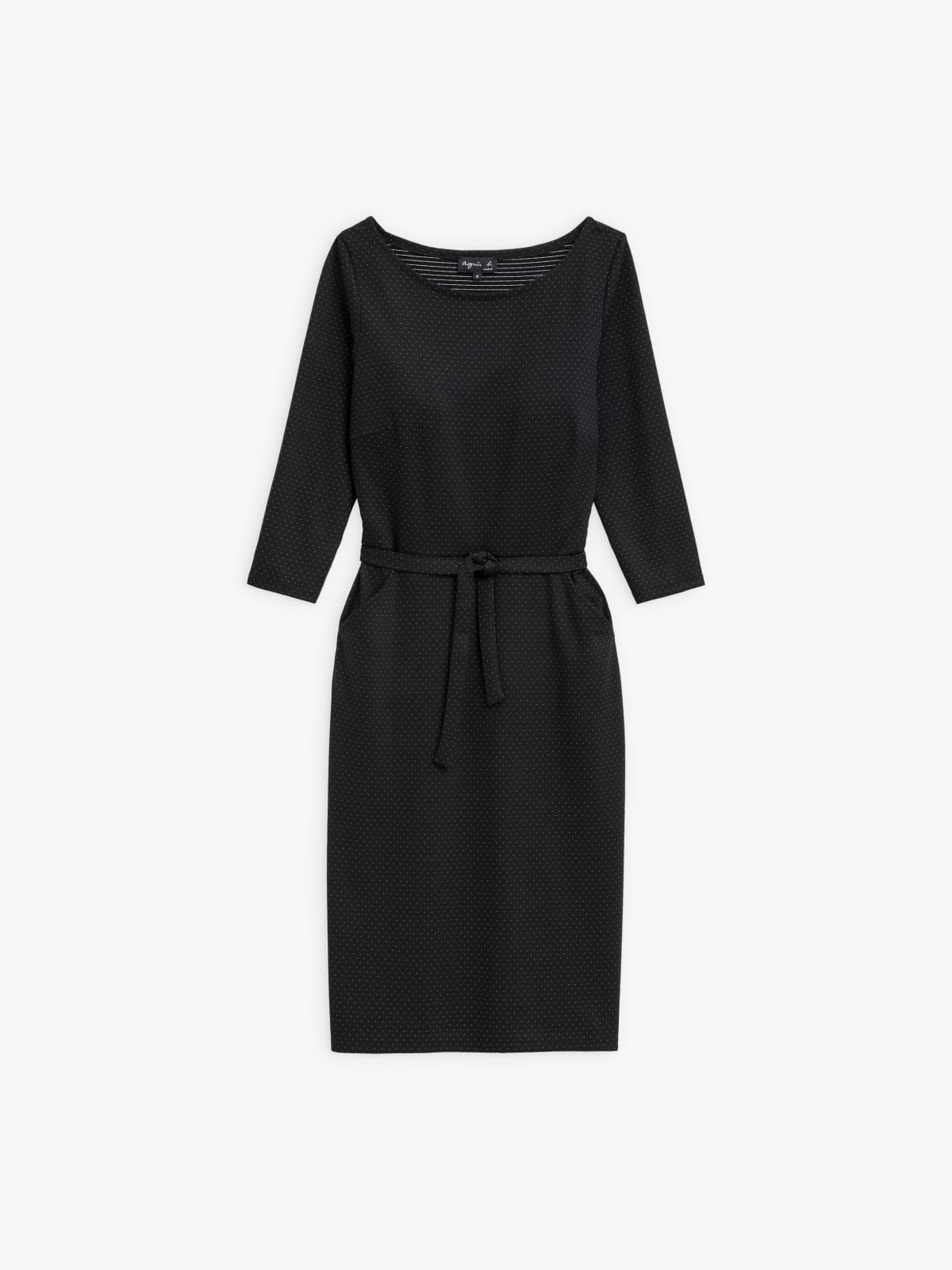 Vitti black dress with 3/4-length sleeves and white stitching