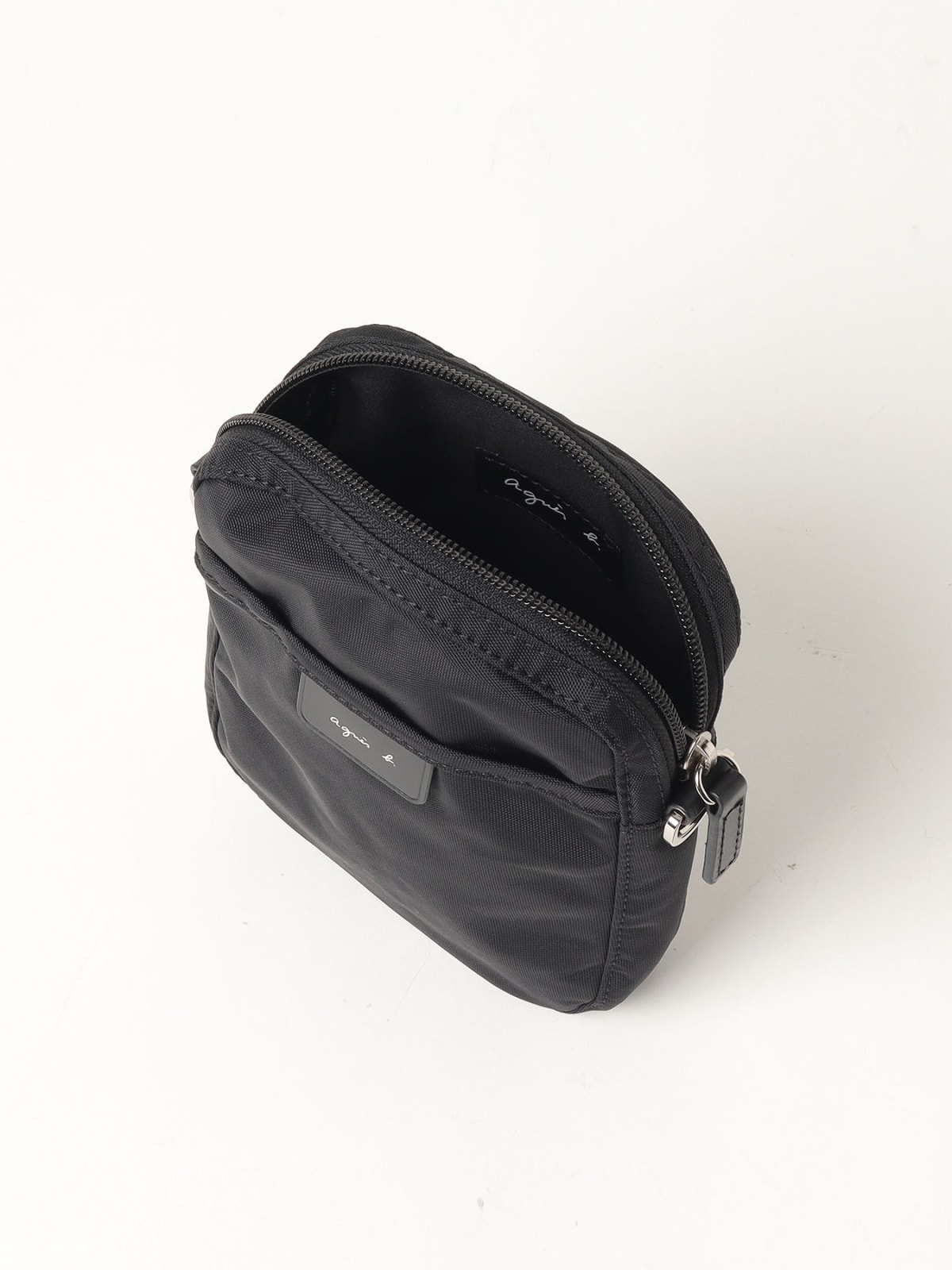 black nylon bag image number 3